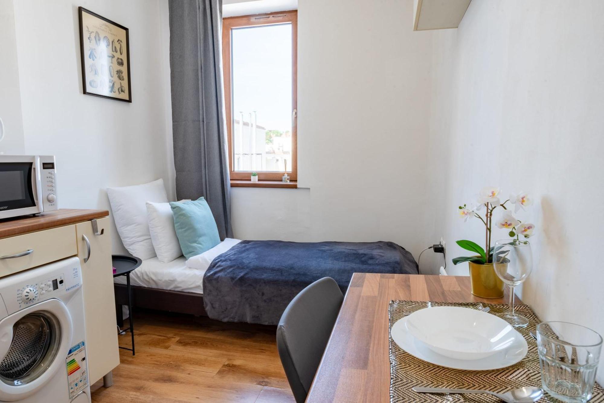 Central - Bright - Calm Studio For Solo Travellers Budapest Luaran gambar