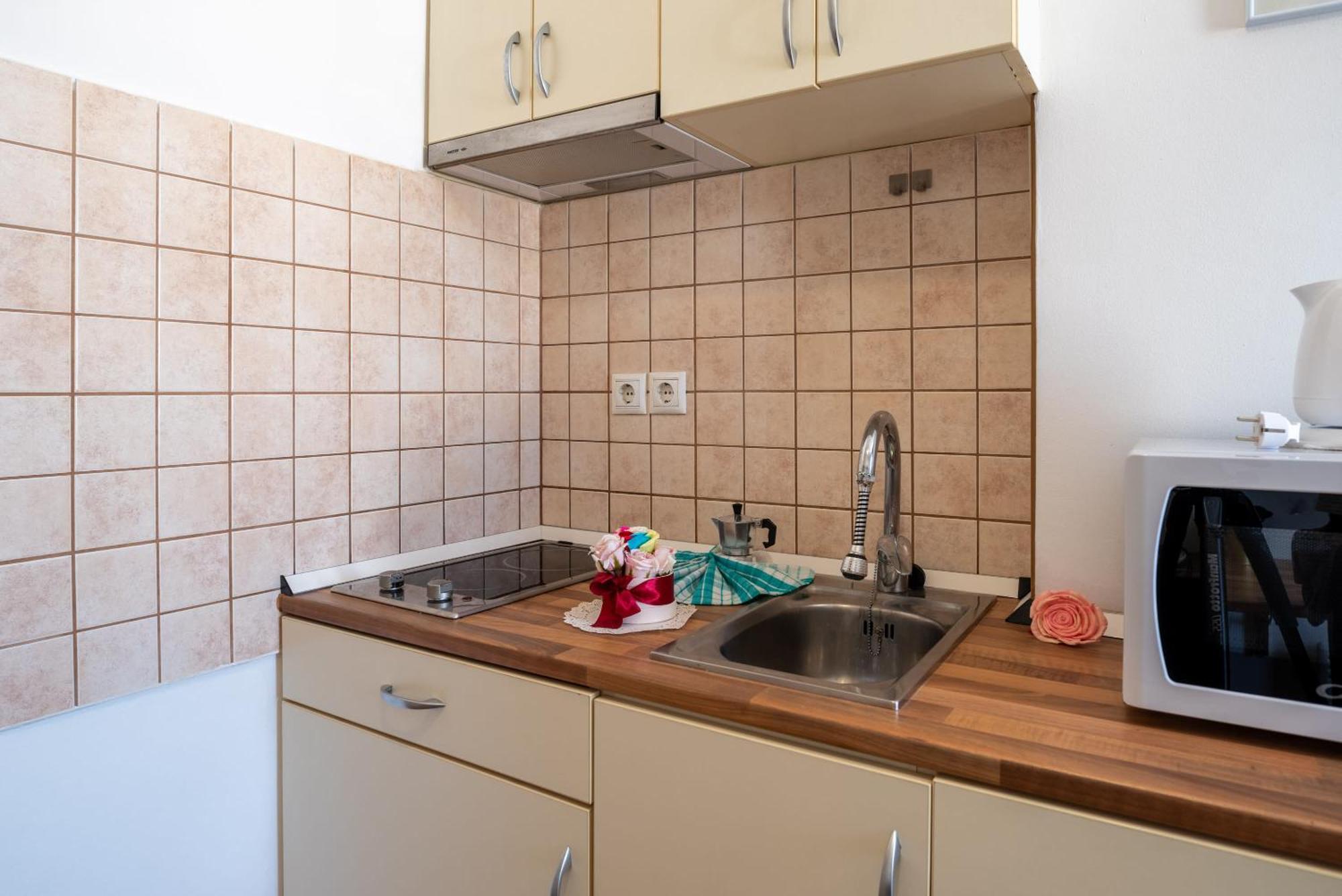 Central - Bright - Calm Studio For Solo Travellers Budapest Luaran gambar